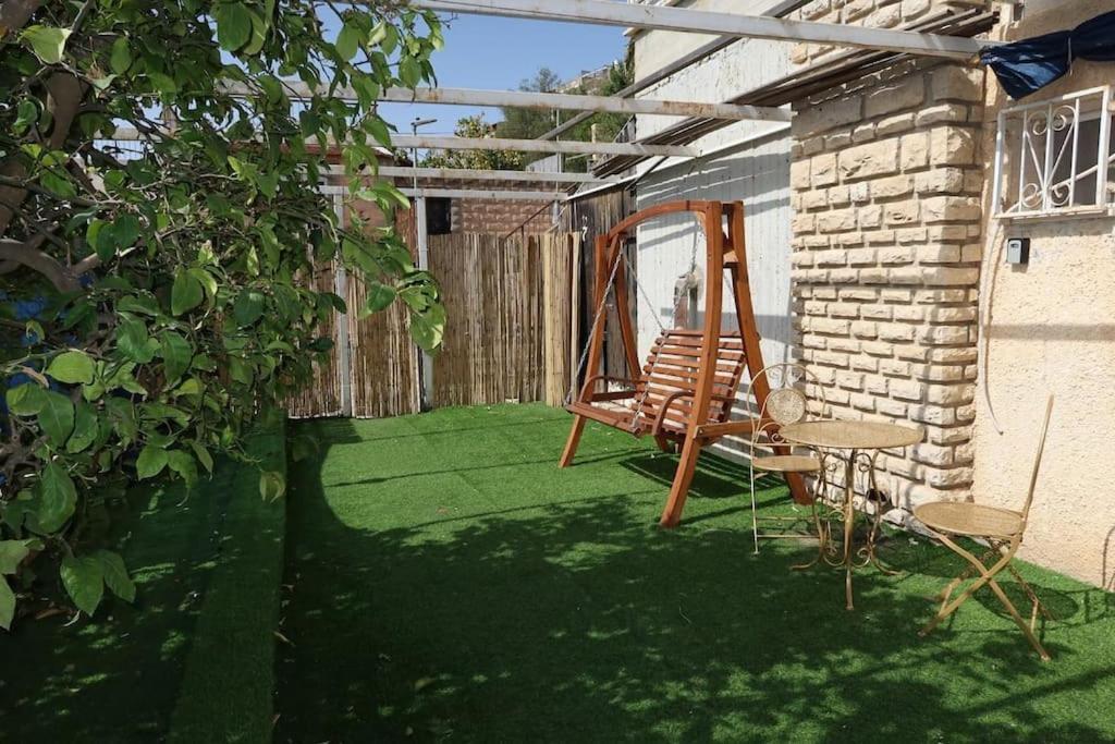 יחידת נופש מקסימה - אפשרות לבריכה Apartment Safed Exterior photo