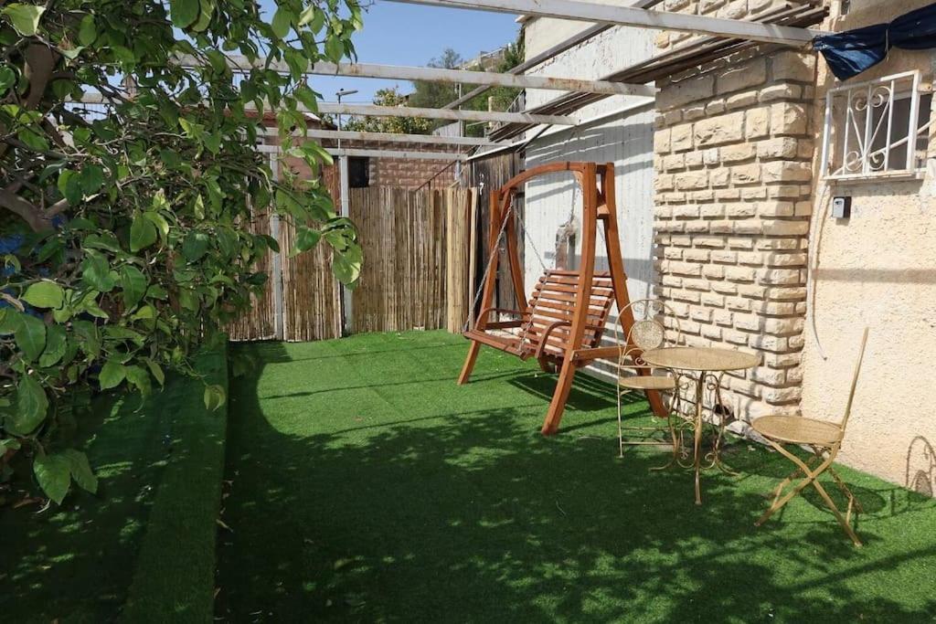 יחידת נופש מקסימה - אפשרות לבריכה Apartment Safed Exterior photo